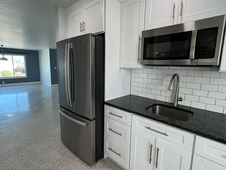 1665 S Shelter Trl — Photo 17