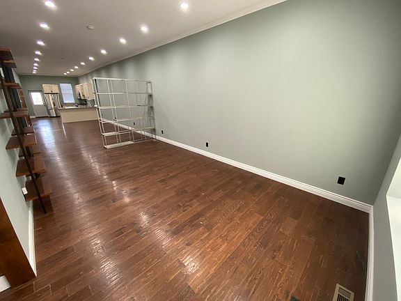 2nd image of 3626 California Ave Unit A