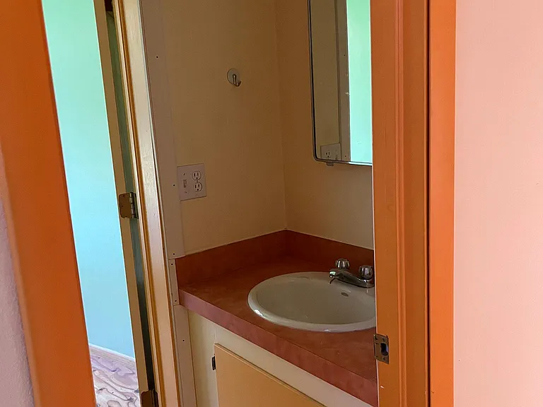 Second floor lav. and w.c.