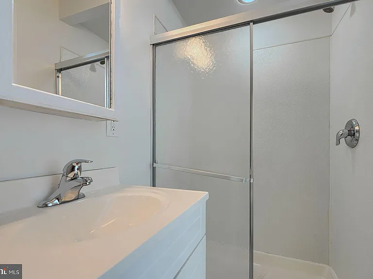 1026 Patapsco St — Photo 22