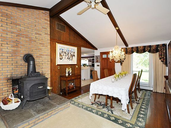 formal dining room