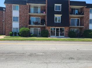 551 Michigan City Rd APT 201, Calumet City, IL 60409
