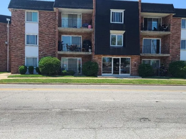 551 Michigan City Rd APT 201, Calumet City, IL 60409