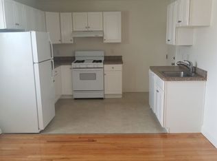 18 Ashcroft St #202-2L, Dedham, MA 02026