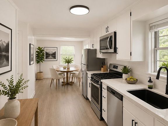 4th image of 238 W Rock St #1-4