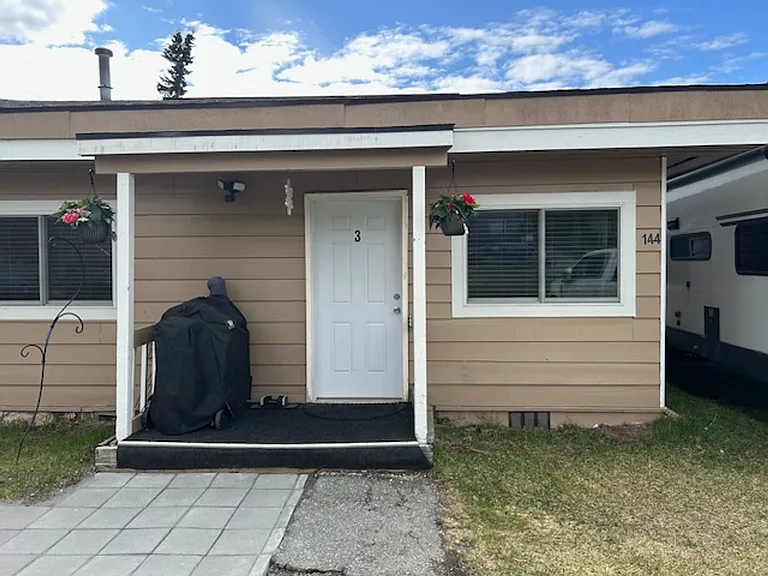 144 Grand Larry St #1 — Photo 4