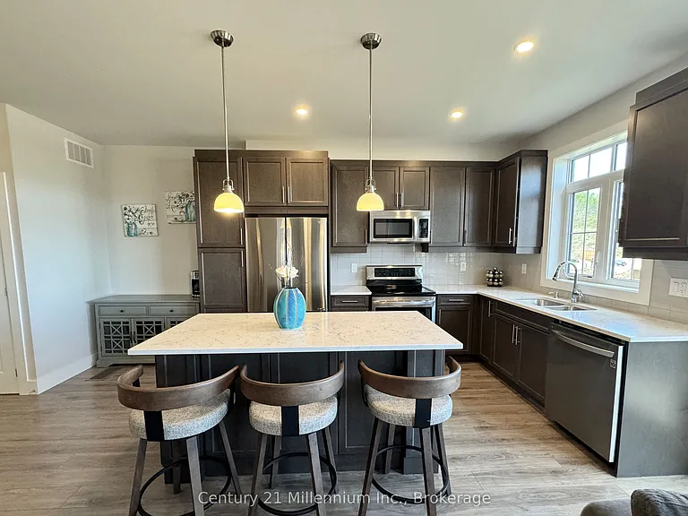 142 Red Pine St — Photo 10