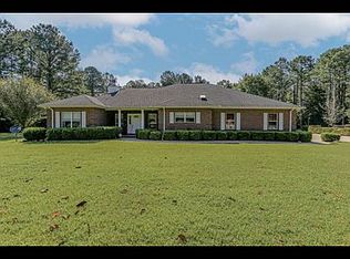 5467 Old River Rd, Baker, FL 32531