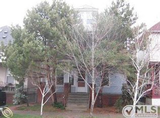 3839 Edwin St, Hamtramck, MI 48212
