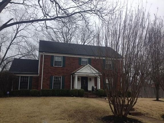 2nd image of 3042 Circle Gate Dr