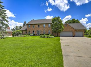 7433 Welton Dr, Madison, WI 53719