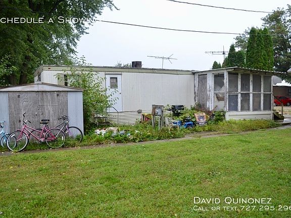 3rd image of 2056 Parkview Cir #Trailer