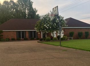 701 Elm St, Paragould, AR 72450
