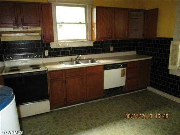 2nd image of 1430 Mechanicsville Tpke