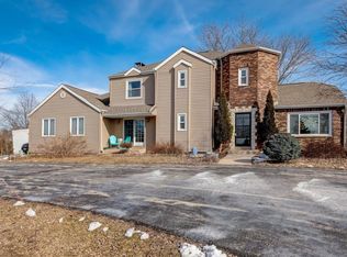 W305S7686 Applewood Ln, Mukwonago, WI 53149