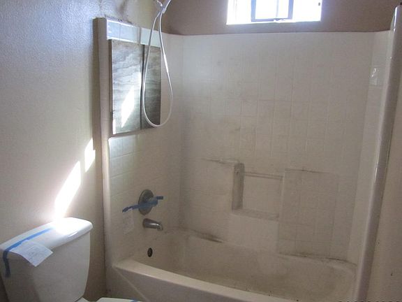 4th image of 1808 N McKinley St