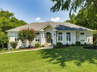 543 Twin Lakes Ct, Old Hickory, TN 37138