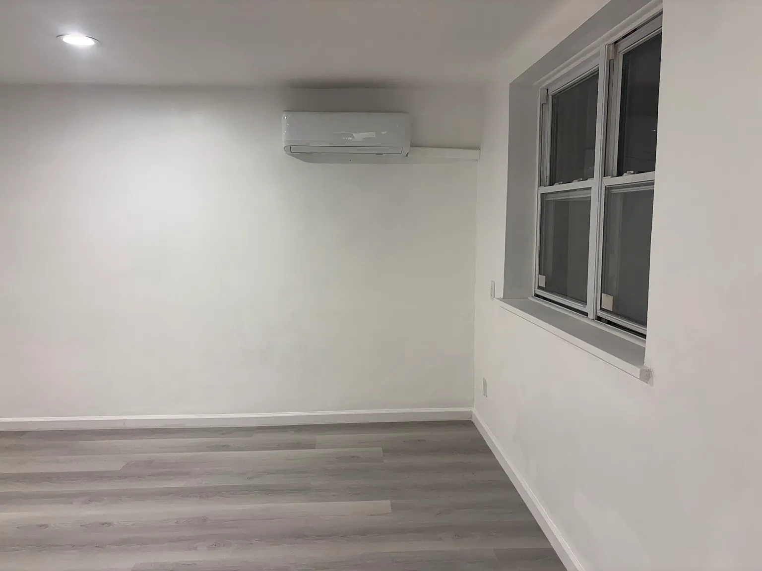 Studio, 380 sqft, $1,800 — Photo 4