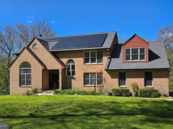 13 Brian Daniel Ct, Reisterstown, MD 21136
