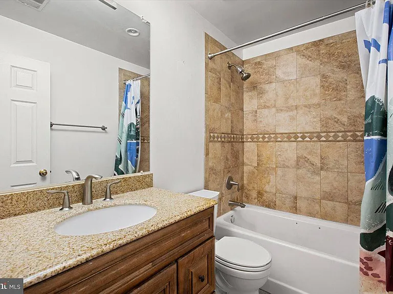 4113 Flower Box Ct — Photo 20