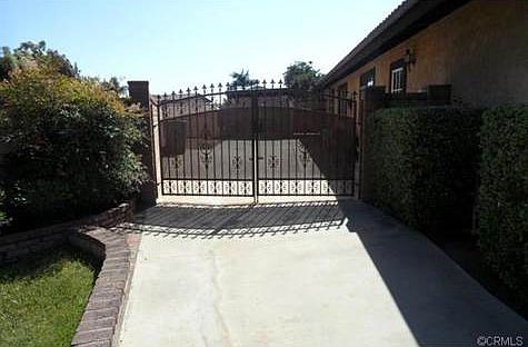 2nd image of 1418 Via Camino