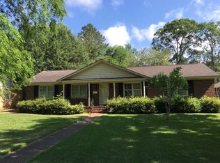 2605 Partridge Dr, Albany, GA 31707