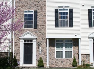 7647 Sandhurst Ln, Hanover, MD 21076