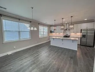 163 Yorkshire Dr — Photo 12