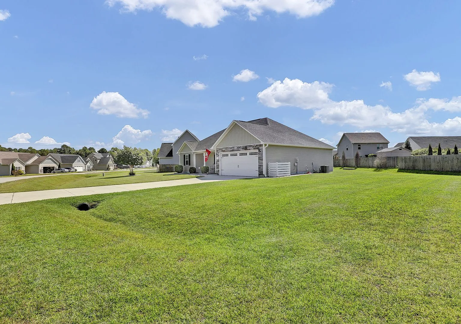 Fully Furnished - Sneads Ferry - Winter Rental - 3 bed 2 bath — Photo 2