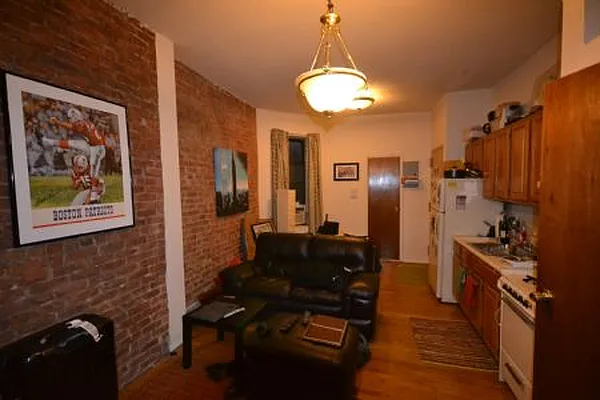 Rented by ArdorNY | media 5