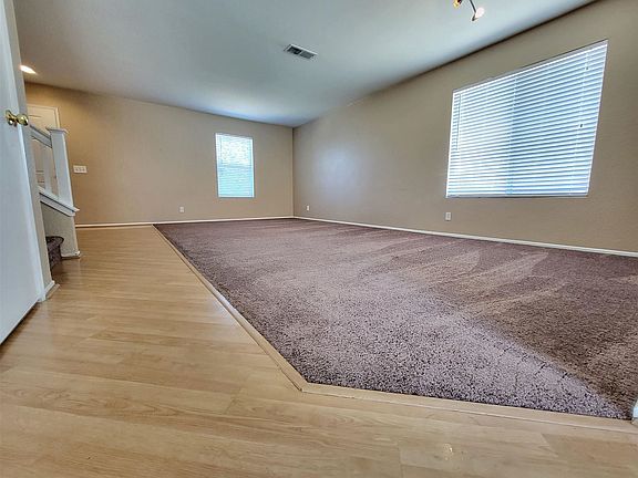 3rd image of 3947 Anchorage St