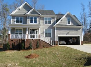 221 Nelson Ln, Clayton, NC 27527