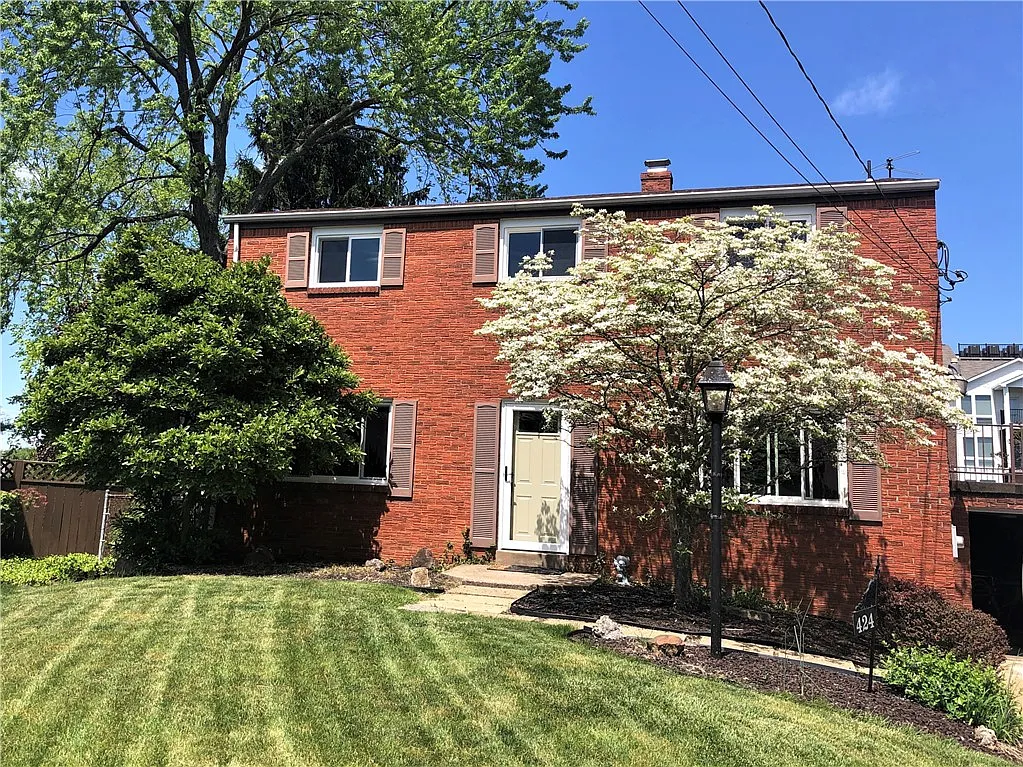 424 Faith Dr photo 1