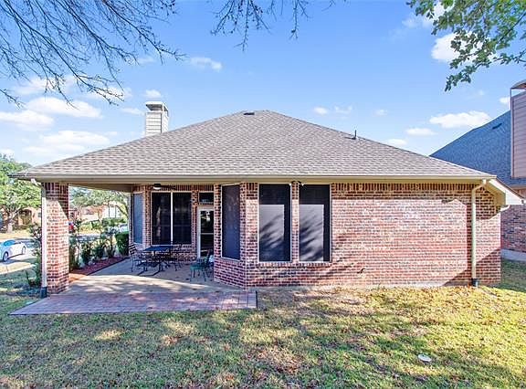 5th image of 379 Pine Valley Dr
