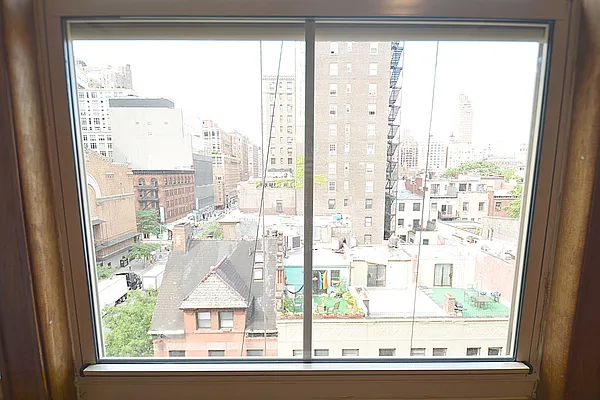 Rented by Keller Williams NYC | media 6