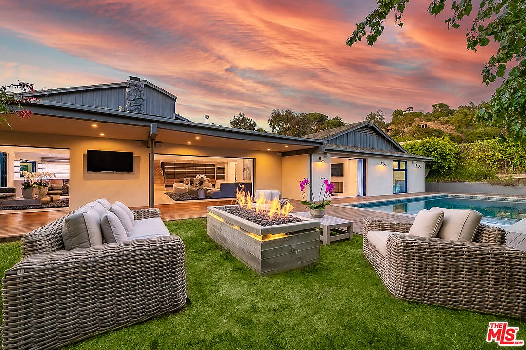 5 bed, 6.5 bath, 6500 sqft, $39,995 — Photo 4