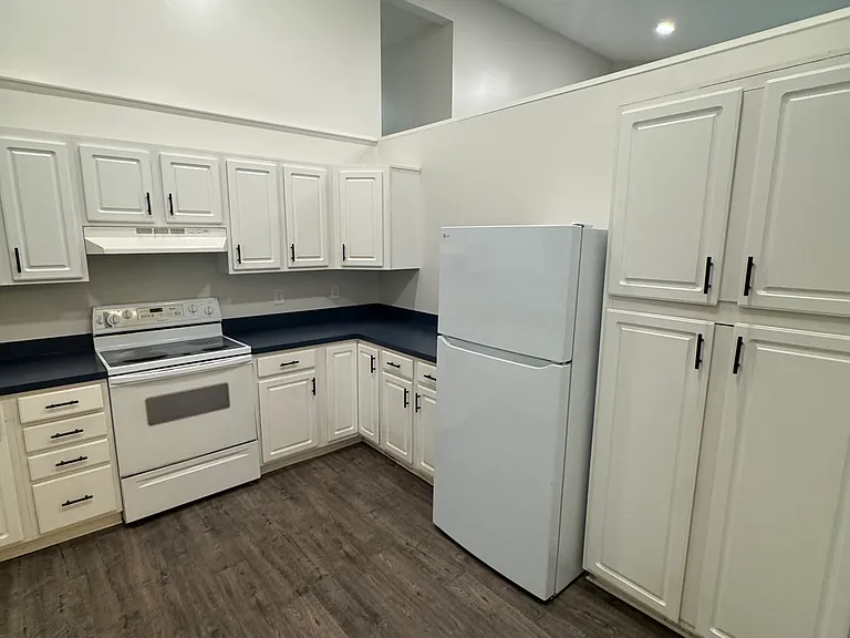 616 Cross Bridge Cir — Photo 10