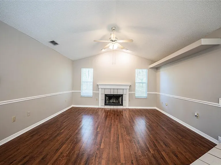 2326 Deerbrook Dr — Photo 31