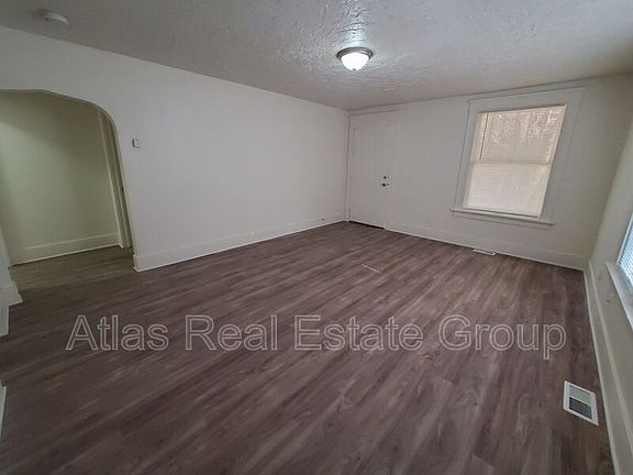 4th image of 1213-1219 12th St