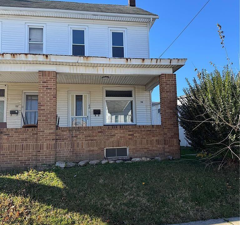 1st image of 110 S 7th St