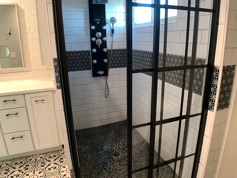 1360 Poppy Ln — Photo 33