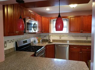 20951 Bardwell Ave, Queens Village, NY 11429