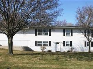 816 1st Ave W, Cascade, IA 52033