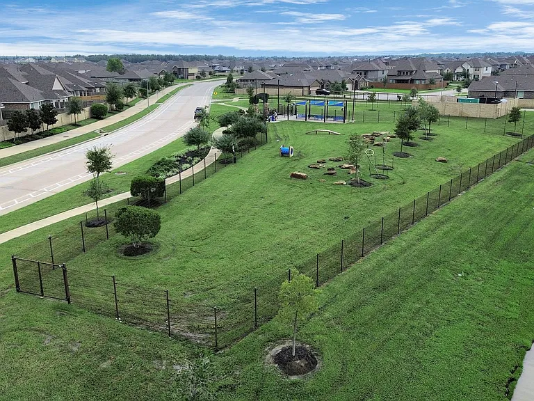 Willow Sierra Vista — Photo 13