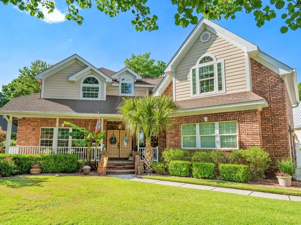 9734 Anchor Dr., Longs, SC 29568