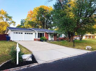 761 Chevron Dr, Saint Louis, MO 63125