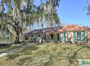 102 Chatsworth Rd, Savannah, GA 31410