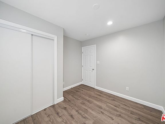 5th image of 1545 W 23rd St
