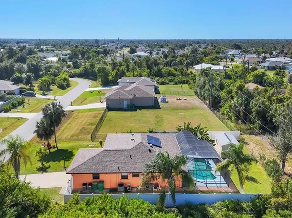 7048 Ticonderoga St #6, Englewood, FL 34224