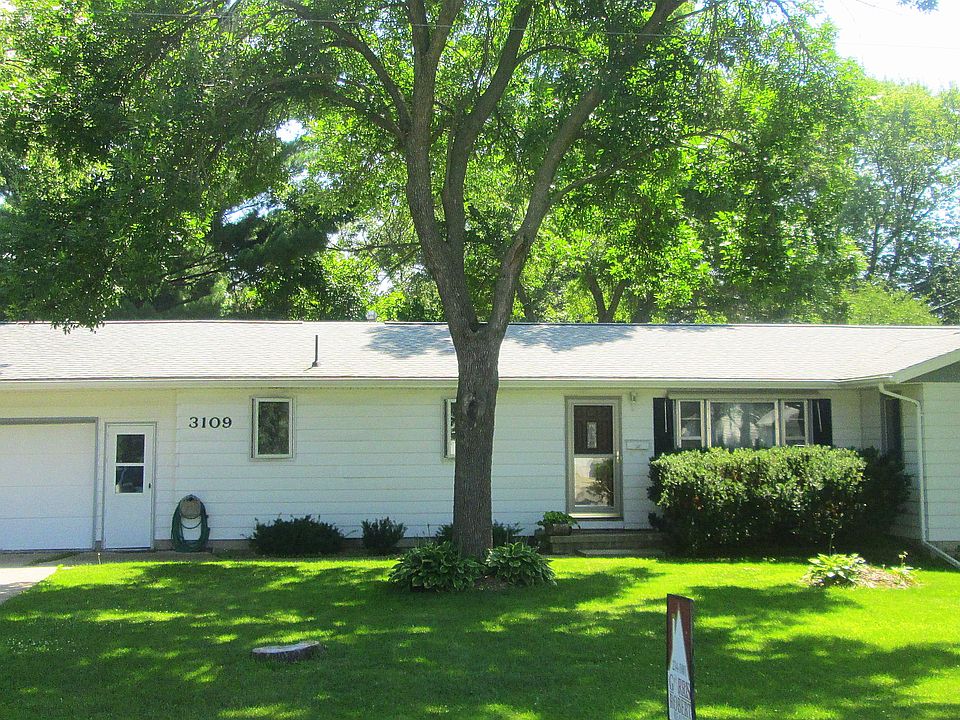 1st image of 3109 Cypress Ave
